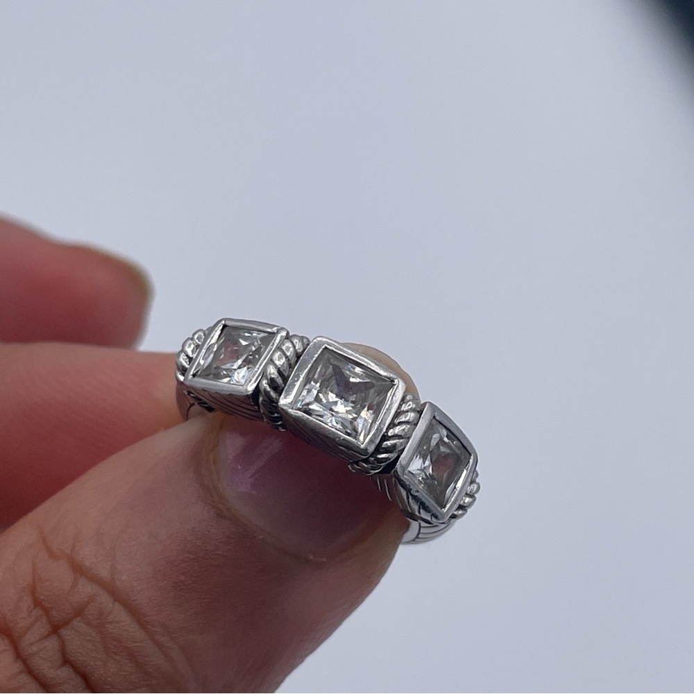 Judith Ripka 3-stone Ring Sterling Silver Ring CZ Cable Motif Designer Band 925 - Picture 7 of 7